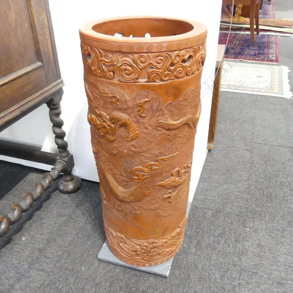 REDWARE JAPANESE C1910 UMBRELLA STAND Image 1++