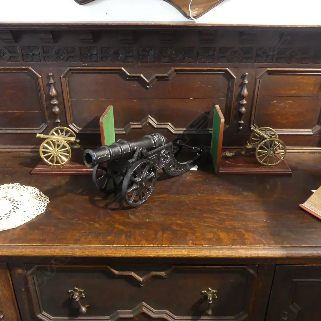 3 CANONS; CAST IRON L.440mm + PR BRASS BOOKENDS Image 1++
