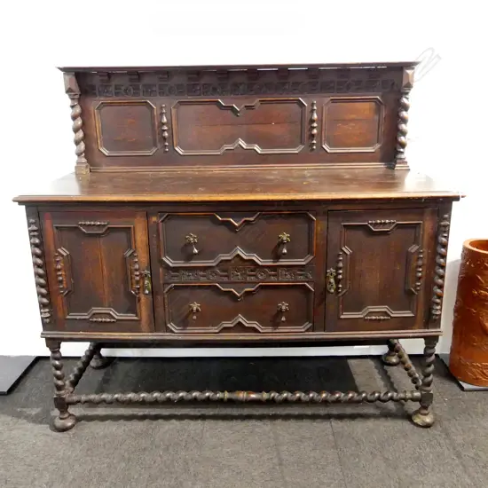 EARLY 20thC JACOBEAN STYLE OAK SIDEBOARD 1530x555x1370mm