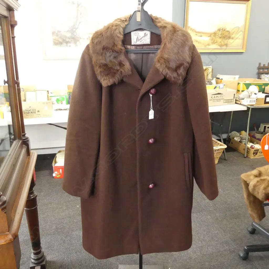 VINTAGE BROWN FELT FUR COLLARED MID LENGHT JACKET SHARELLA LABLE Image 1++
