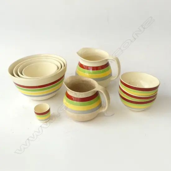 10 PCES CROWN LYNN FIESTA WARE - CRAZING & HAIRLINES