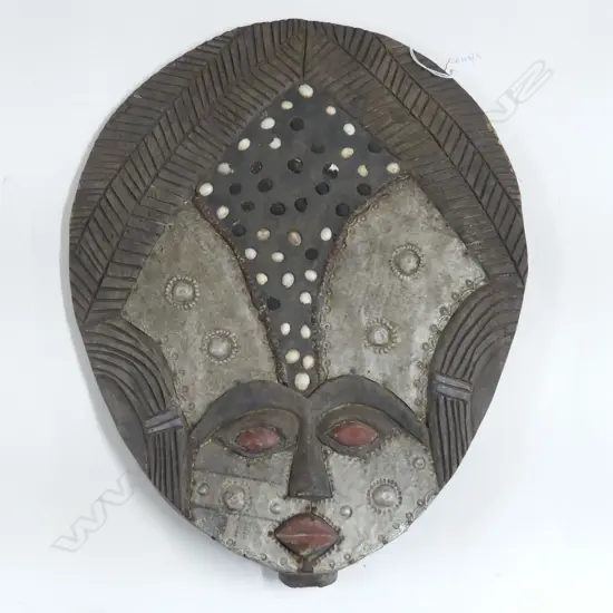 TRIBAL WOODEN FACE MASK 480x390mm