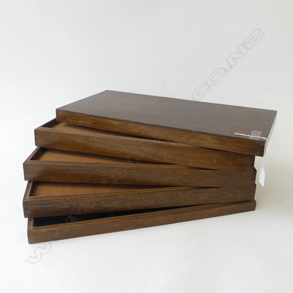 5 FABRIC LINED TRAYS FORMING BOX 475x230x170mm Image 1++