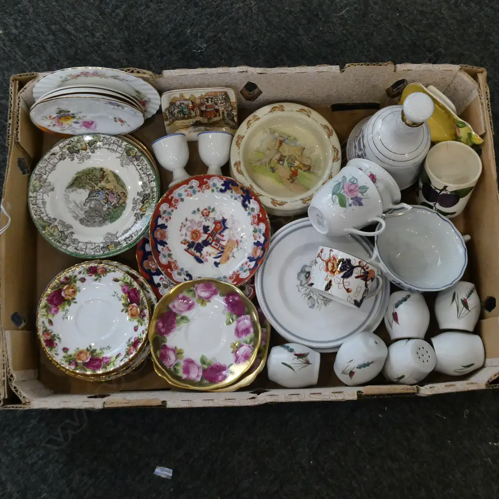 ASSTD. CHINA PLATES ETC INCL. ROYAL ALBERT, SUSIE COOPER, DENBY & OTHERS Image 1++
