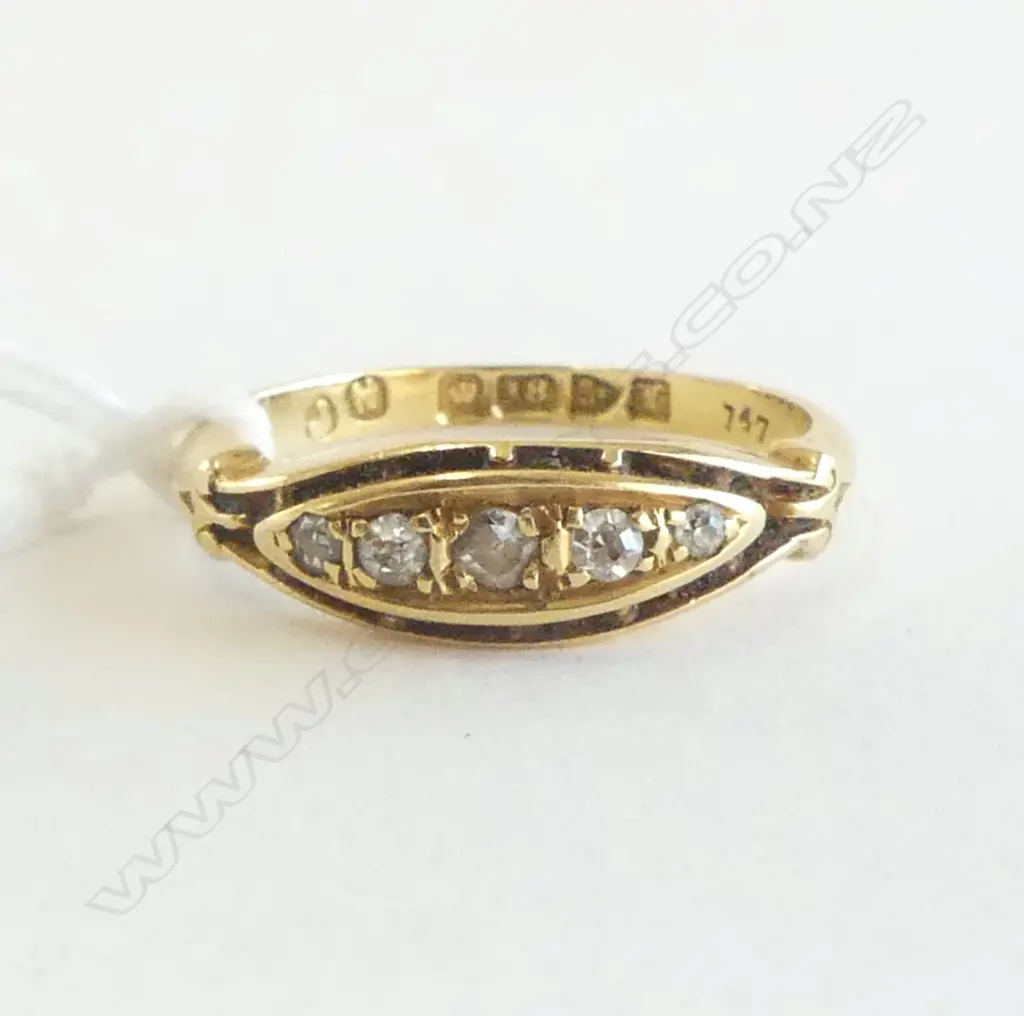 18CT Y/GOLD 5 STONE DIAMOND RING Chester hallmark 2.83gms SIZE N Image 1++