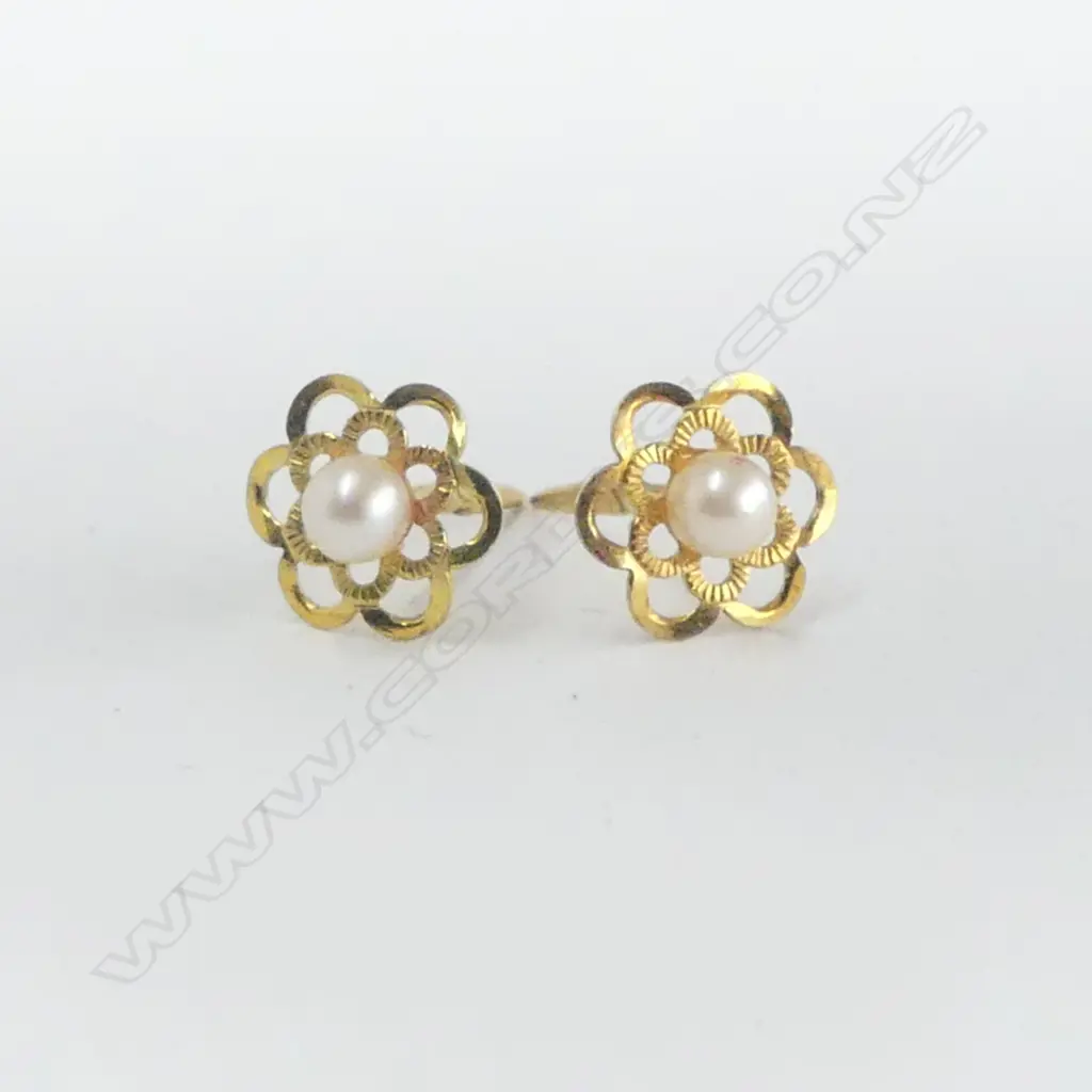 PR 9CT PEARL EARRINGS 0.3gms Image 1++