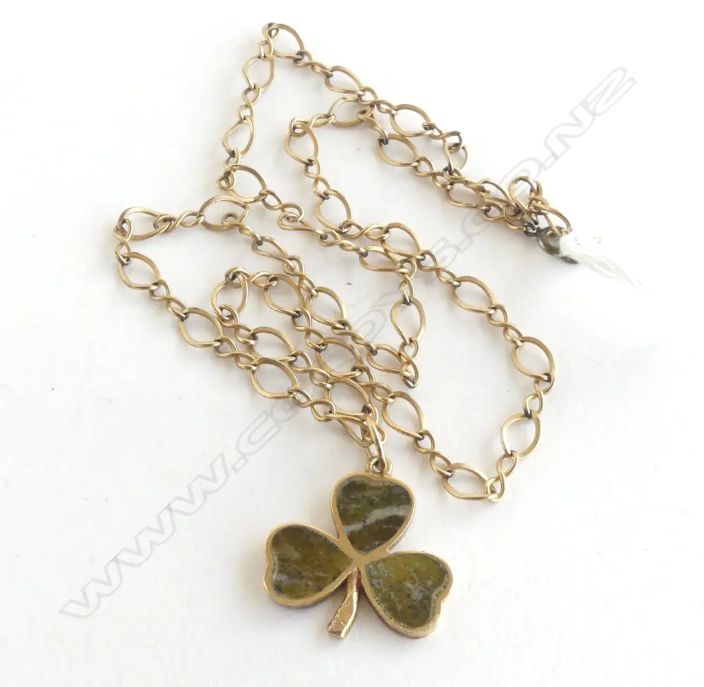 14ct GOLD LINK CHAIN w 9ct STONE SET CLOVER PENDANT 9gms (bolt ring not gold) Image 1++