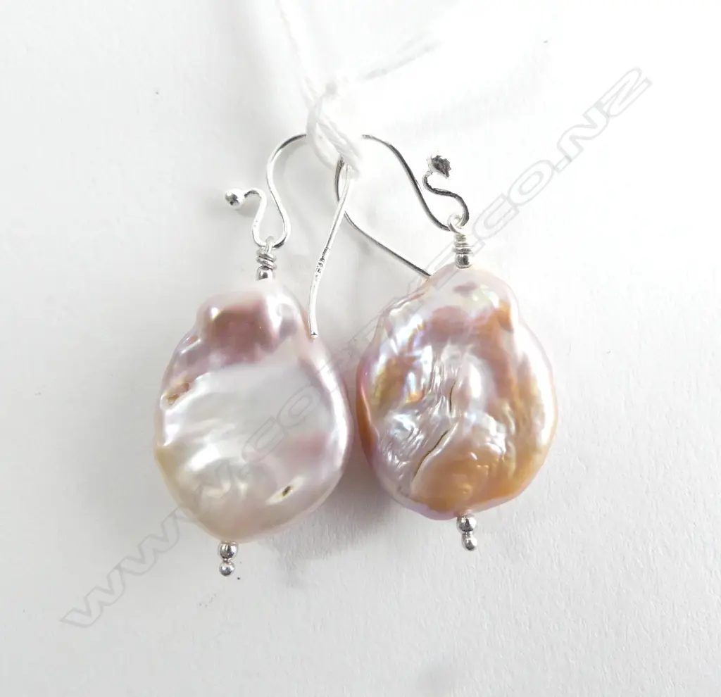 SILVER SET BAROQUE PEARL EARRINGS Image 1++