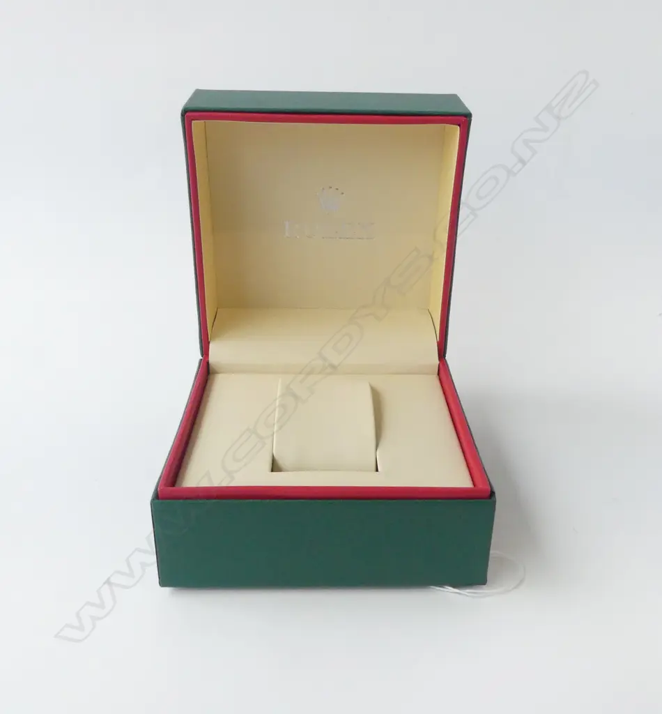 SHOP DISPLAY BOX Image 1++