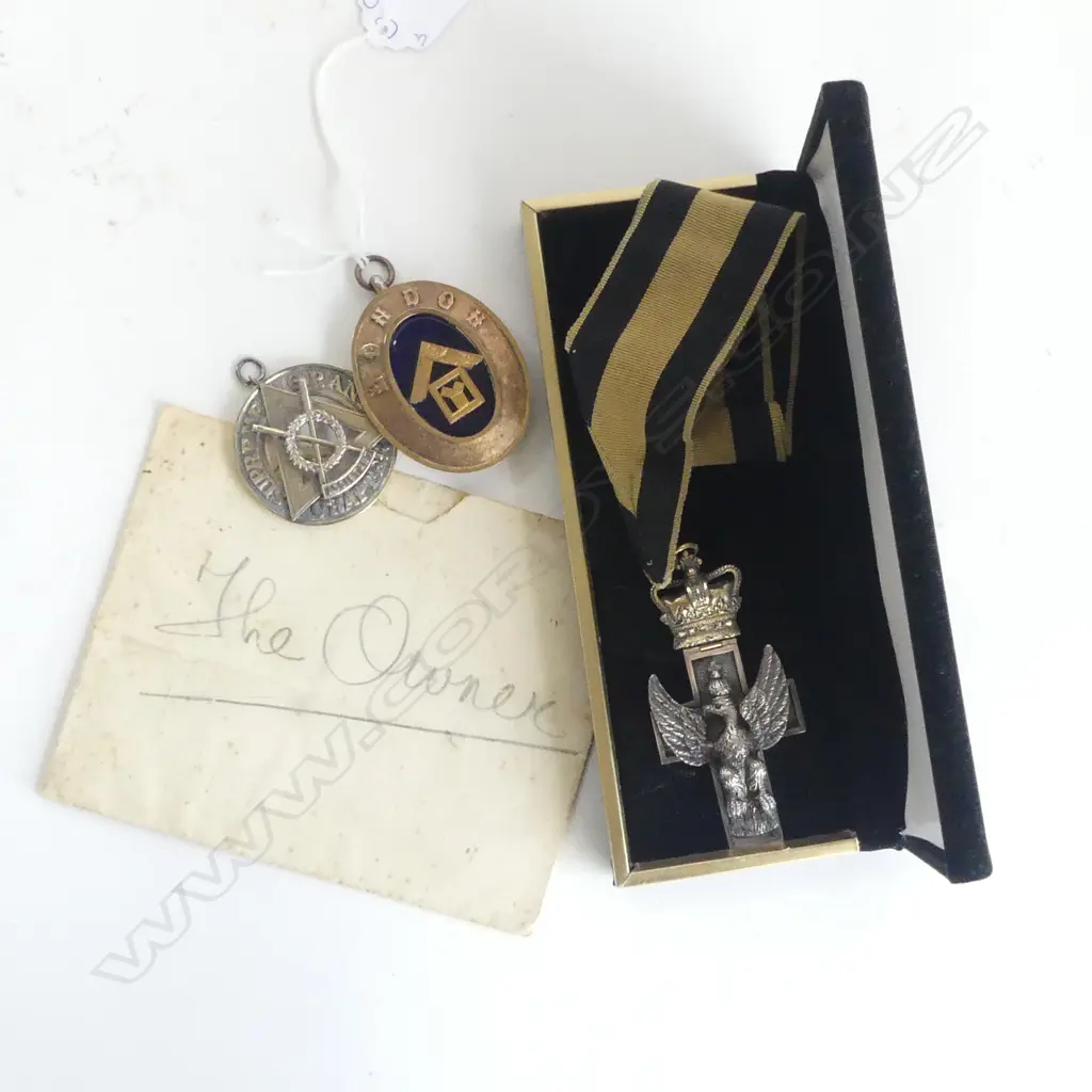 3 MASONIC MEDALS; 2 STG 70gms APPROX + HAND WRITTEN PARKING NOTE FROM LORD CHIEF JUSTICE H. L. PARKER C.1960 Image 1++