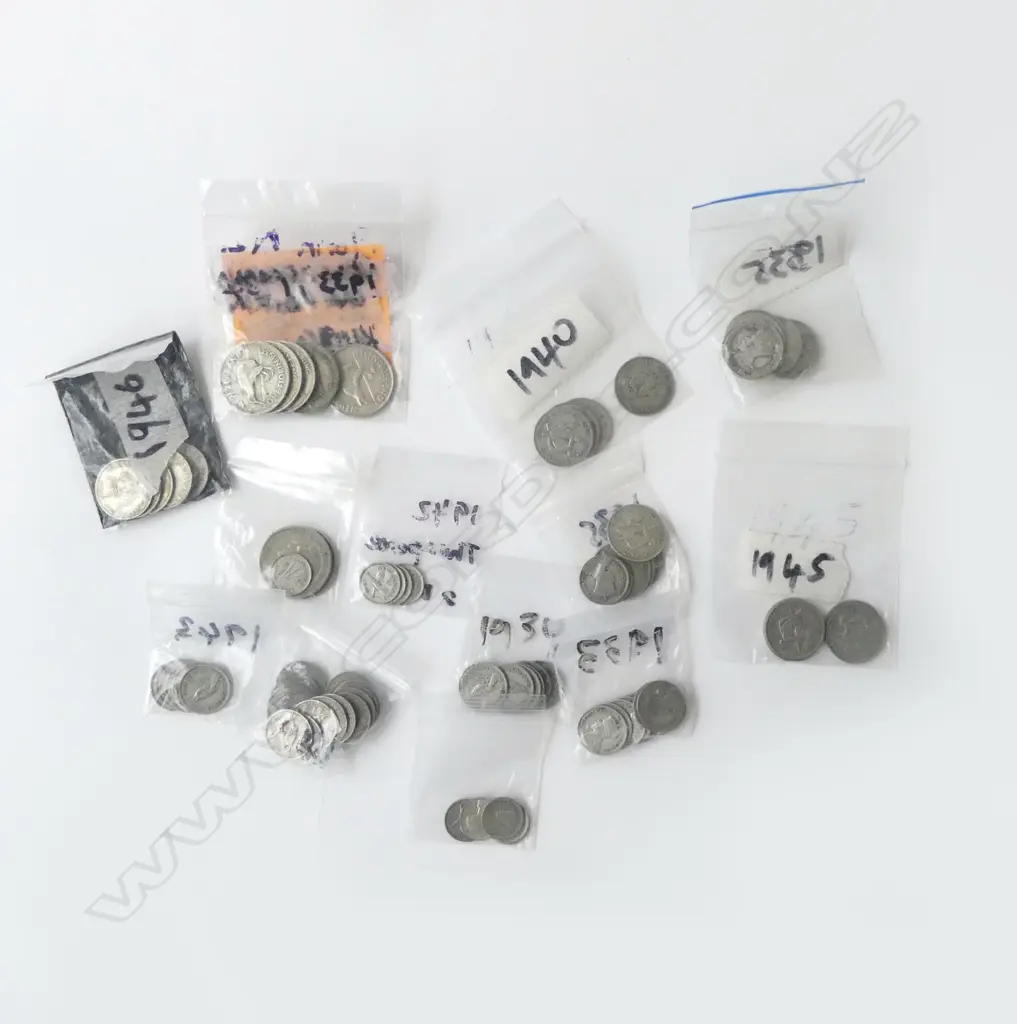 SELECTION MAINLY NZ COINAGE 1930'S 1940'S  Image 1++