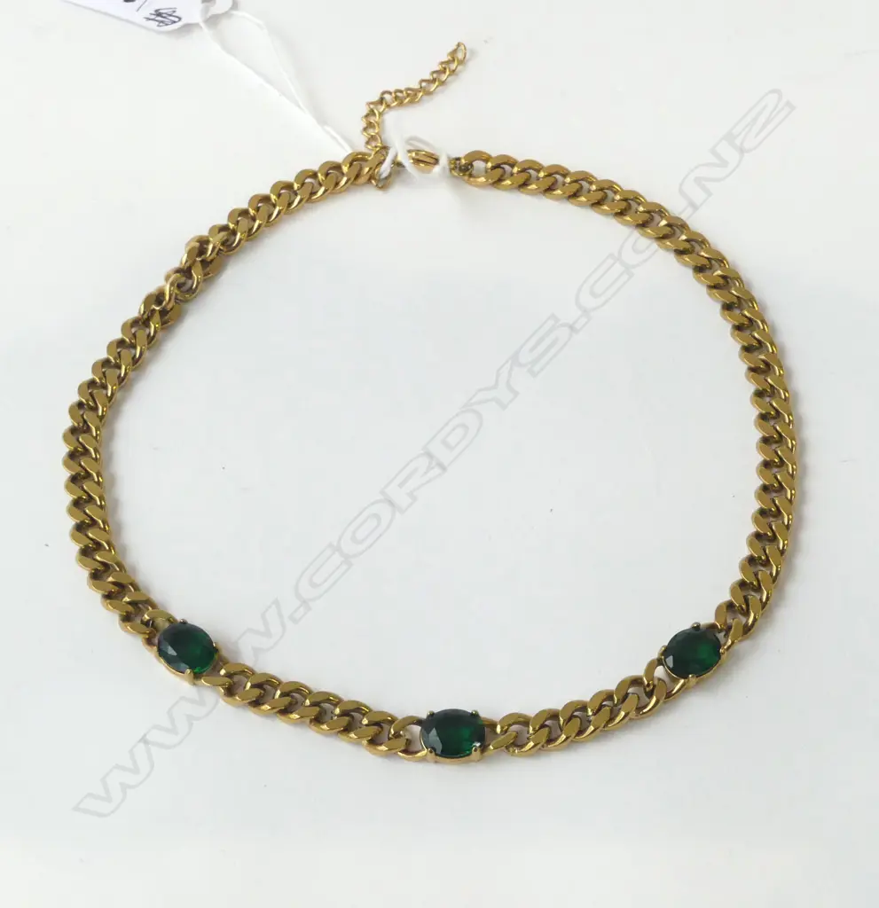 COSTUME CHOKER CHAIN w GREEN HIGH-LIGHTS Image 1++