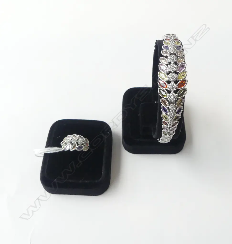 MULTI COLOURED COSTUME BRACELET w MATCHING RING Image 1++