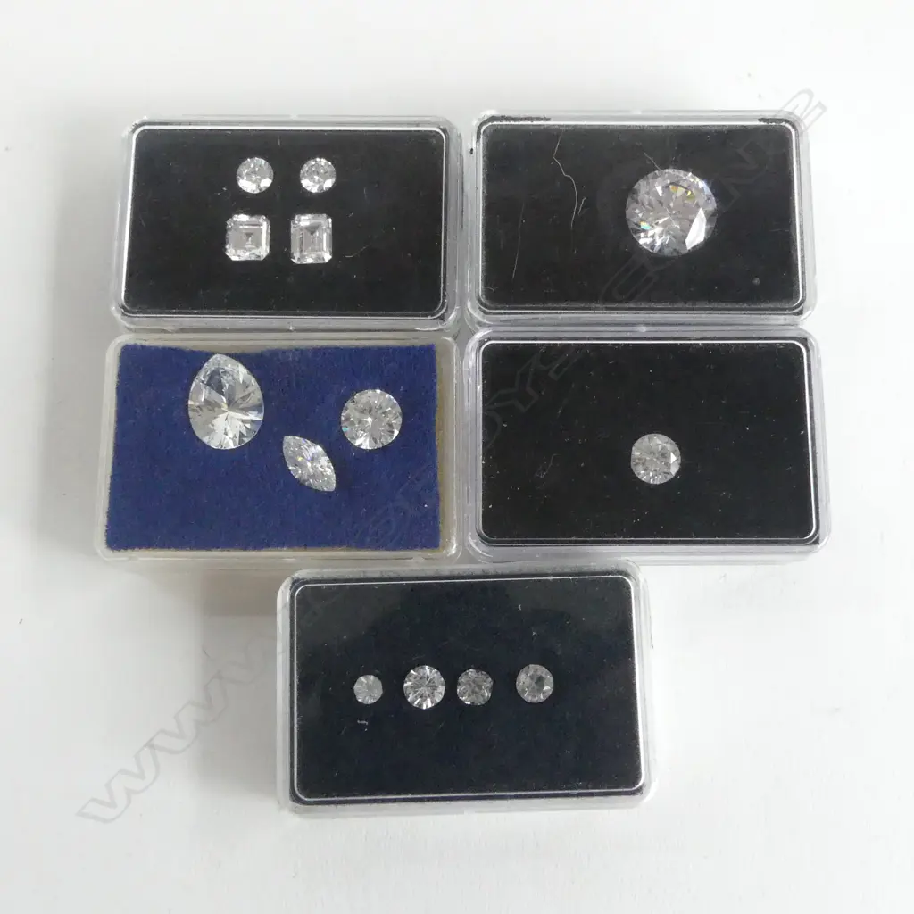 13 ASST. CUBIC ZIRCONIA Image 1++