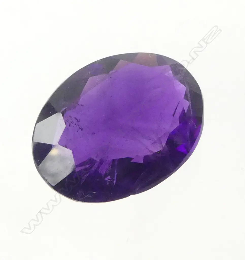 13.62CT LG OVAL FACETED AMETHYST Image 1++
