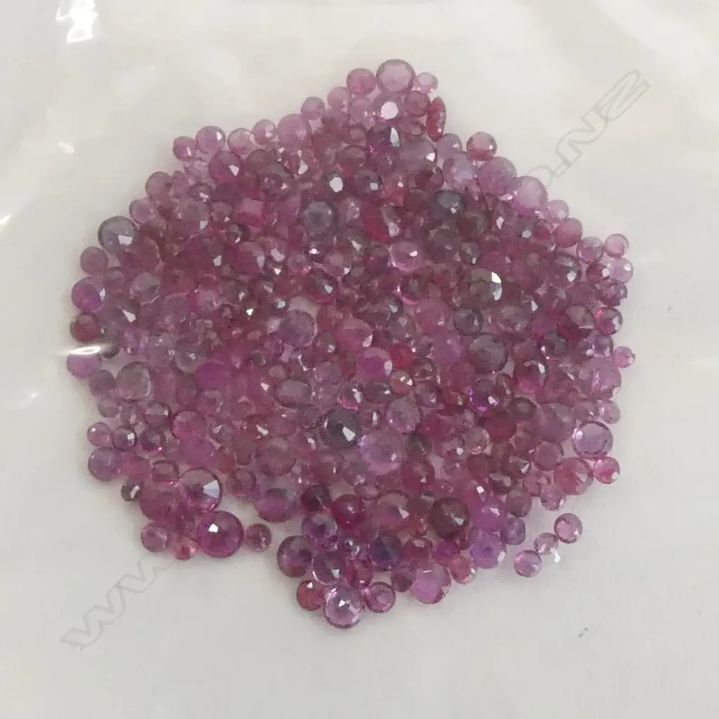 20CT FACETED RUBY, ROUND Image 1++