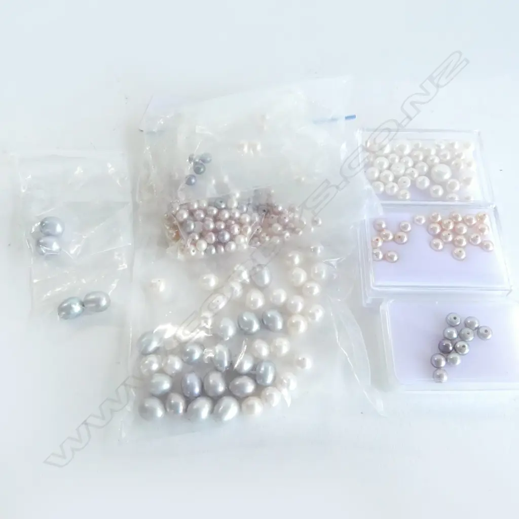 ASST. LOOSE PEARLS Image 1++
