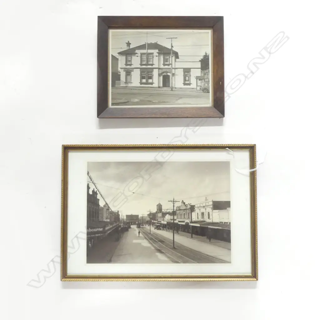 2 FRAMED PHOTOS; MT EDEN POST OFFICE, PONSONBY / 3 LAMPS 210x295mm Image 1++