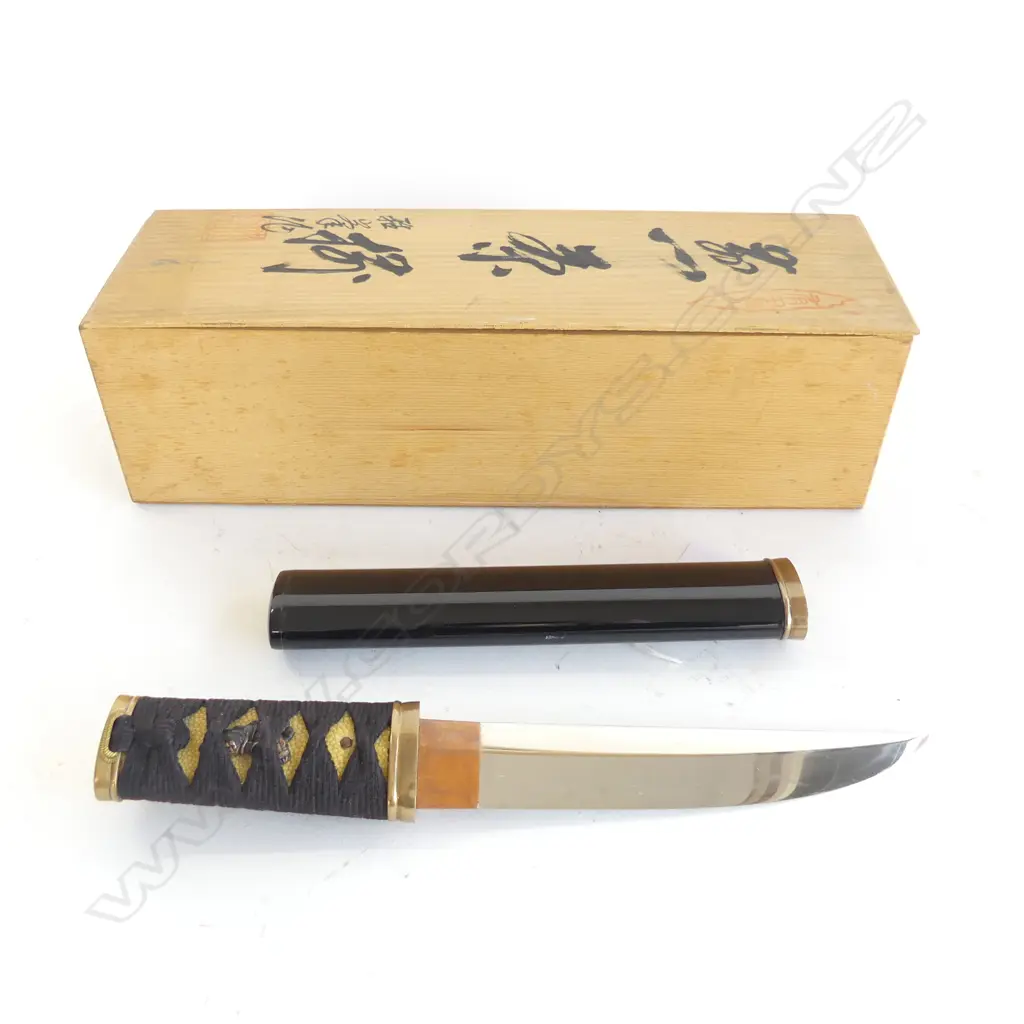 JAPANESE KNIFE & SCABBARD L.300mm IN WOODEN BOX L.320mm Image 1++