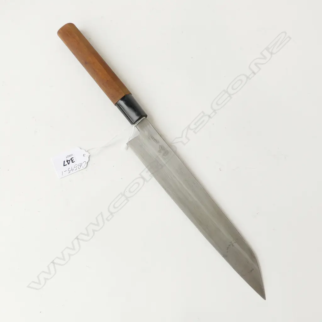 A GOOD VINTAGE JAPANESE CHEF KNIFE, SIGNED Image 1++