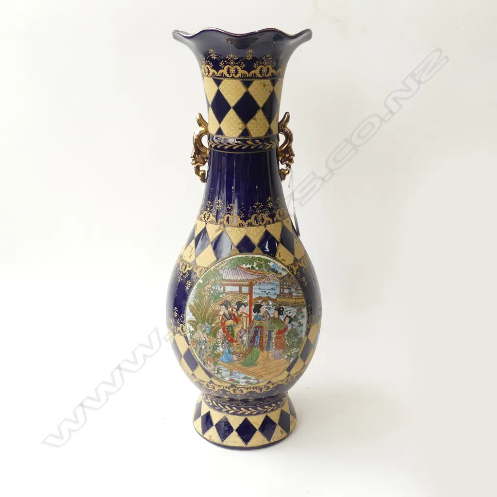 LG ORIENTAL FLOOR VASE H.600mm Image 1++