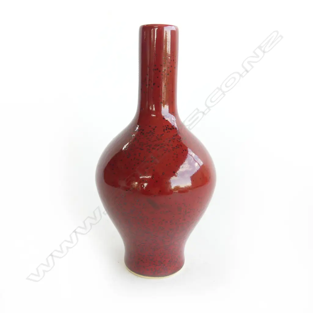 CHINESE RED GLAZED VASE H.170mm rim repaired Image 1++