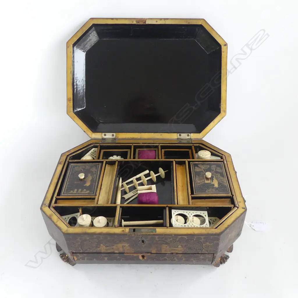 ANTIQUE ORIENTAL LACQUER SEWING BOX 370x260x150mm + ASST. MOSTLEY BONE CONTENTS Image 1++