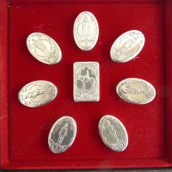 STERLING SILVER BOXED SET OF  EIGHT CONTAINERS 'THE GUARDS REGIMENT' STERLING SILVER, 25gm EACH