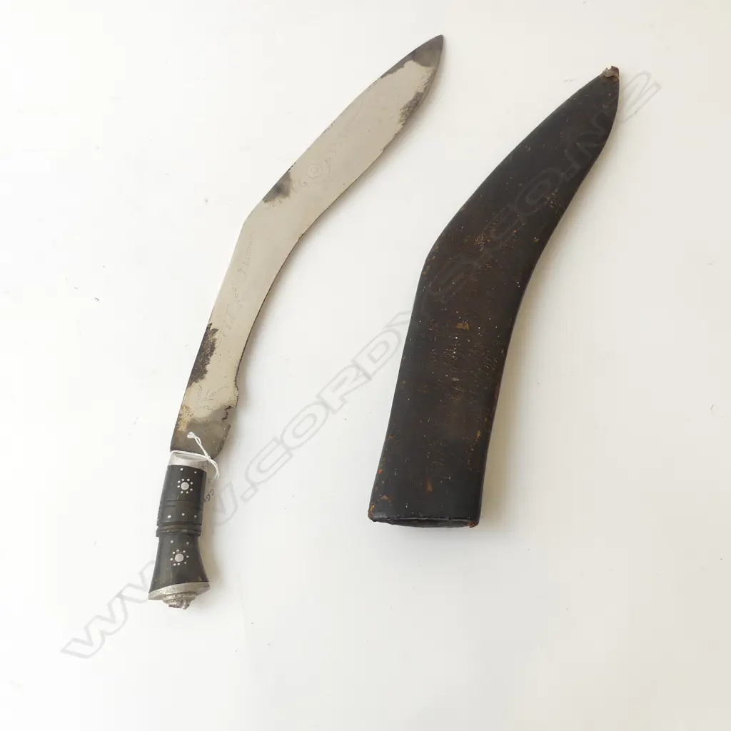 VINTAGE KUKRI KNIFE IN LEATHER SHEATH. L.570mm Image 1++