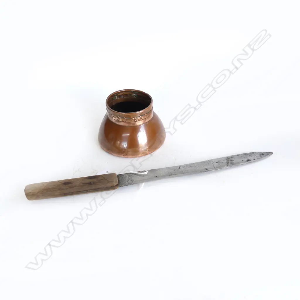 VINTAGE AUCKLAND KNIFE L.335mm + COPPER VASE 105mm dia Image 1++