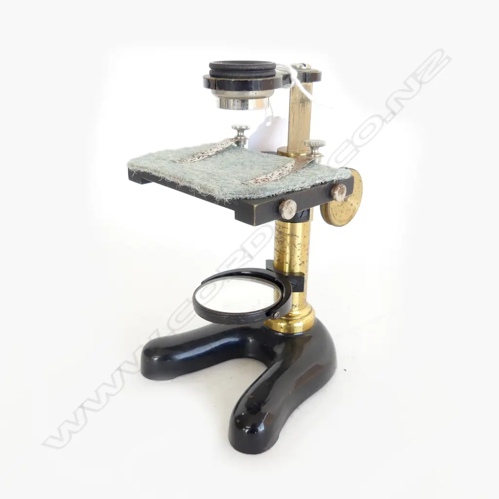 old small LEITZ MONOCULAR MICROSCOPE Image 1++