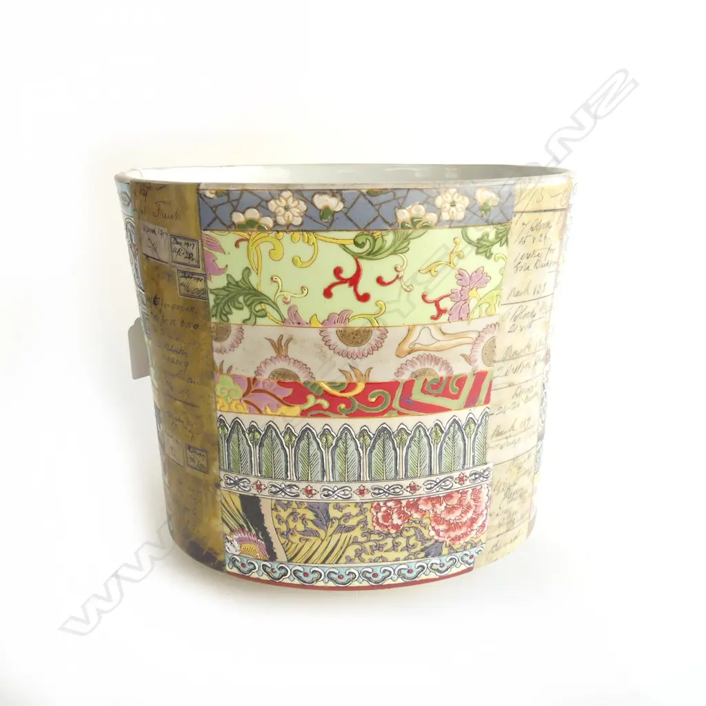 ORIENTAL VASE H.215mm Image 1++