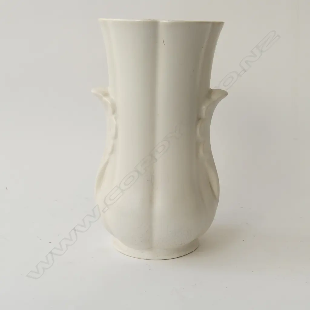 LG WHITE SHORTER & SON VASE H.300mm Image 1++