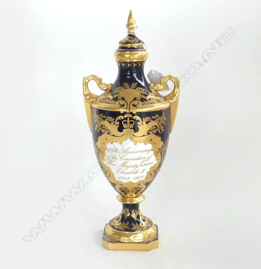 COALPORT LIDDED URN H.310mm 25th ANNIVERSARY OF CORONATION 84/100 Image 1++
