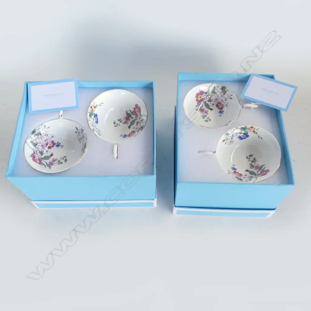 4 WEDGWOOD C/S, IN 2 BOXES Image 1++