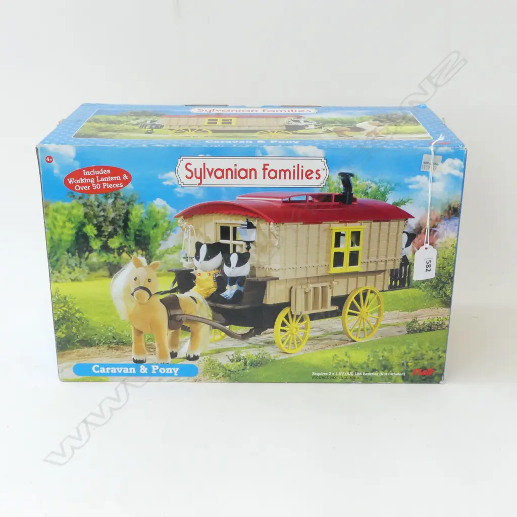 SYLVANIAN FAMILES CARAVAN & PONY, boxed as new Image 1++