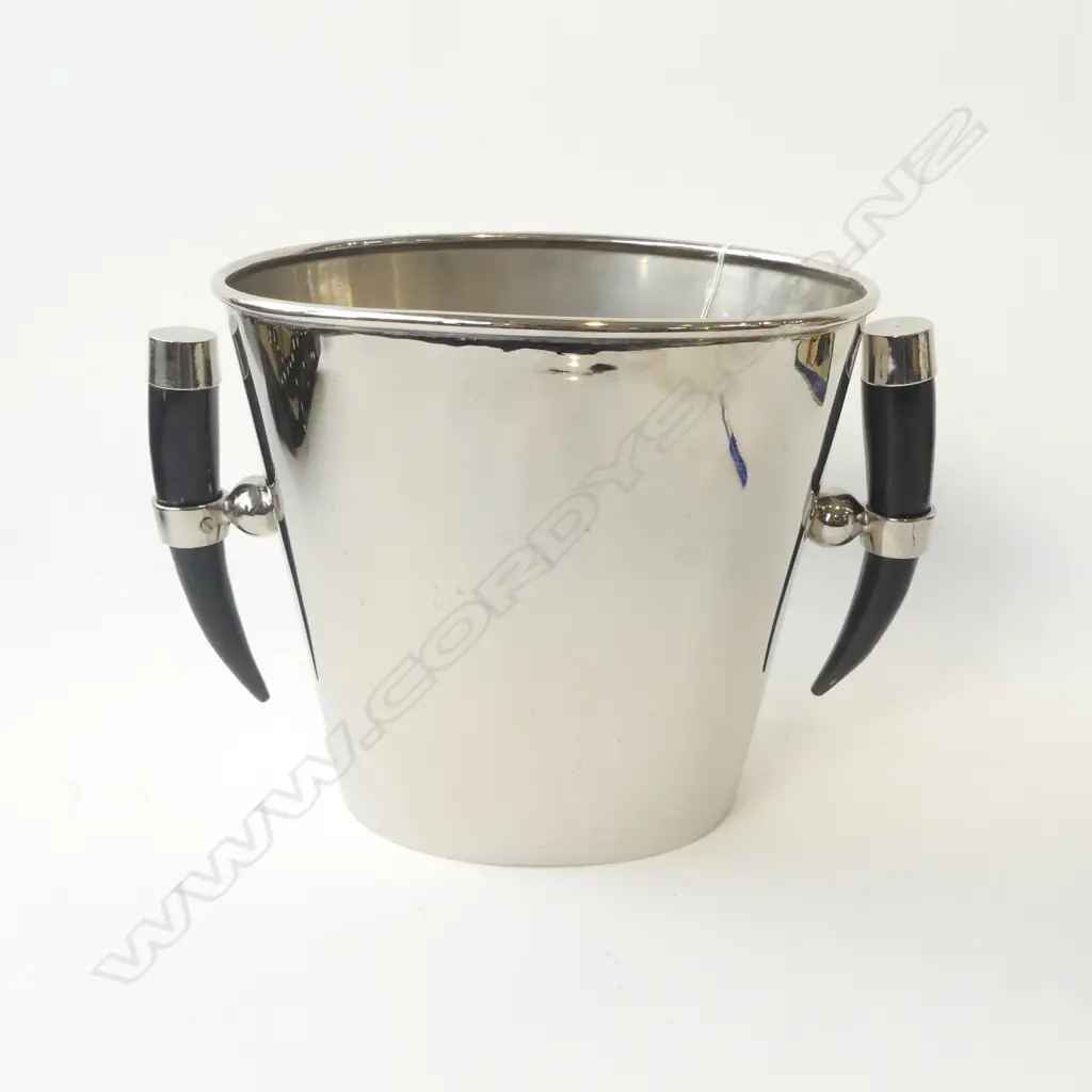 CHAMPAGNE BUCKET WITH HORN HANDLES, H.230MM, L.240MM, W.188MM Image 1++
