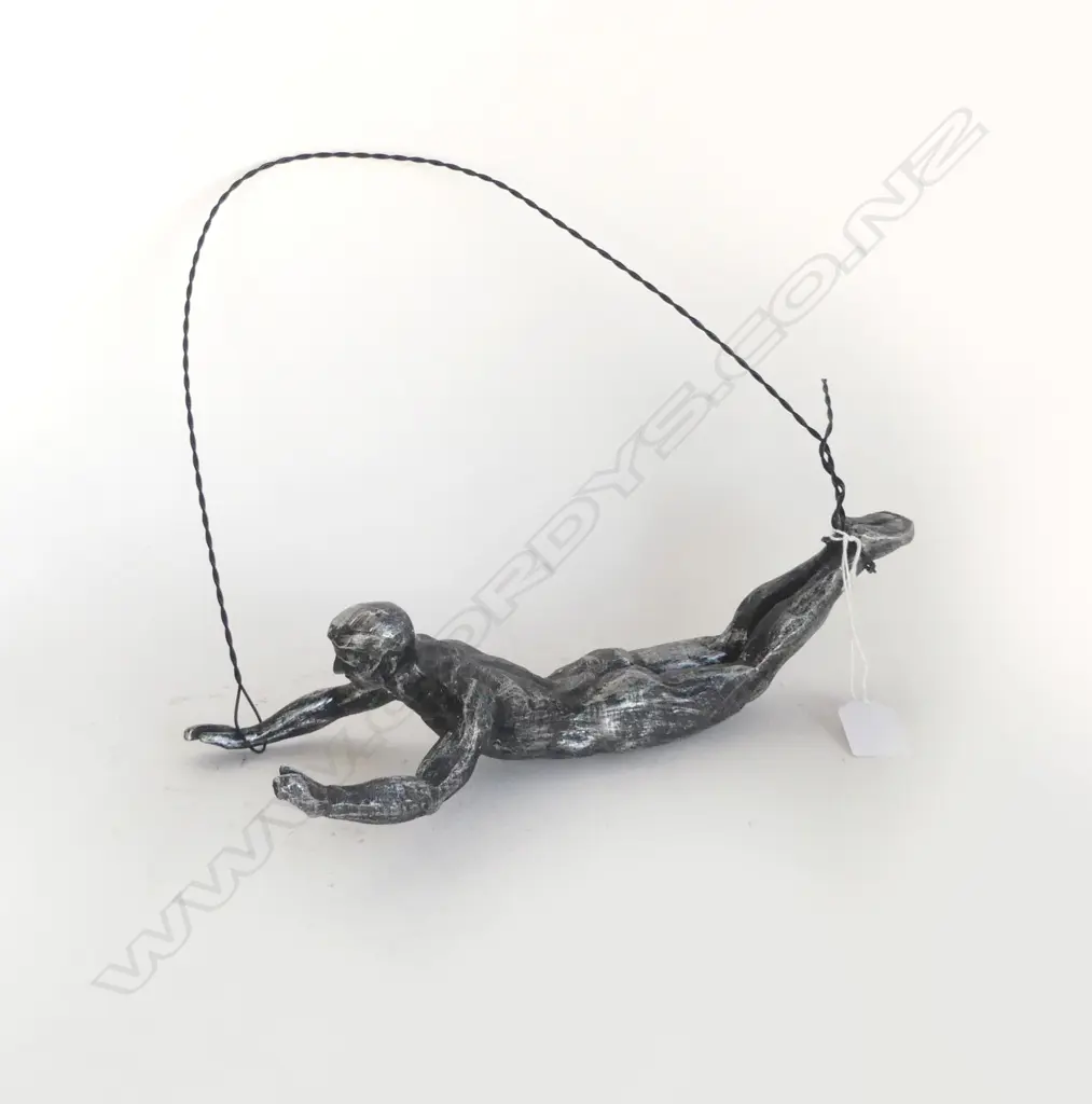 SILVER RESIN DIVING MAN H.315mm Image 1++
