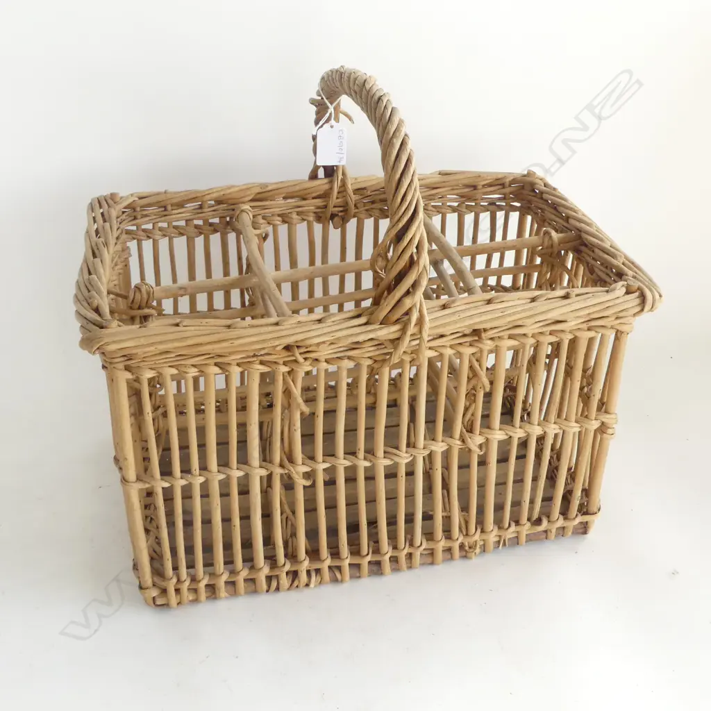 VINTAGE FRENCH CANE WINE BOTTLE CARRIER BASKET 420x310x350mm Image 1++