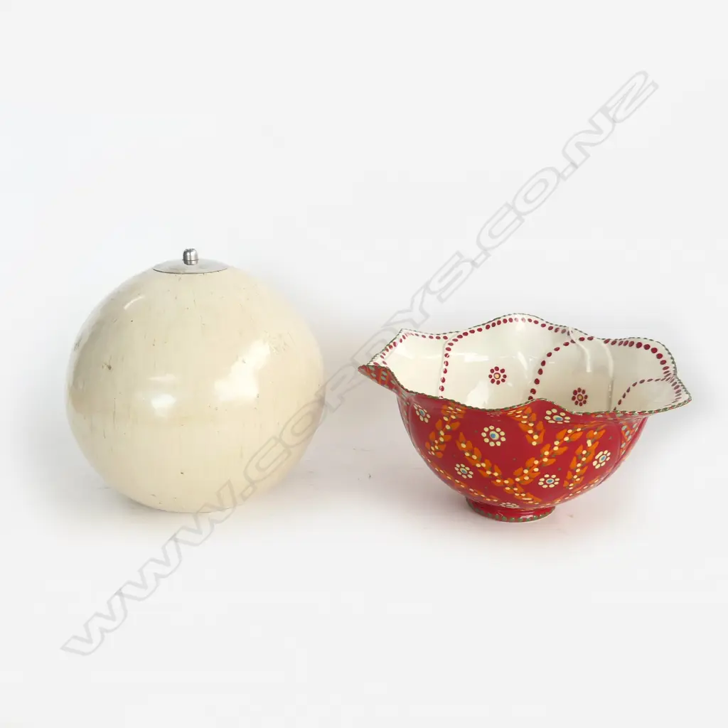 ROUND STUDIO POTTERY LAMP BASE H200 & STUDIO POTTERY BOWL DIA230MM Image 1++