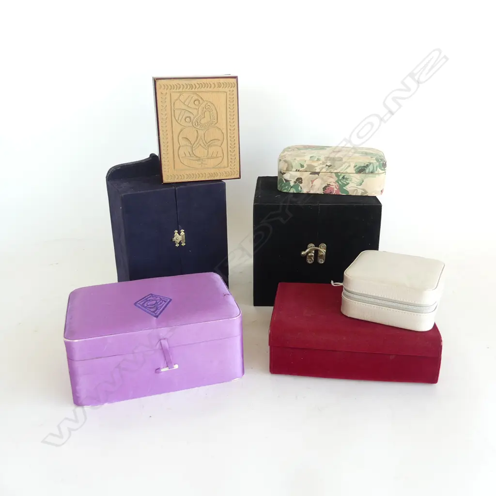 7 JEWELLERY BOXES Image 1++