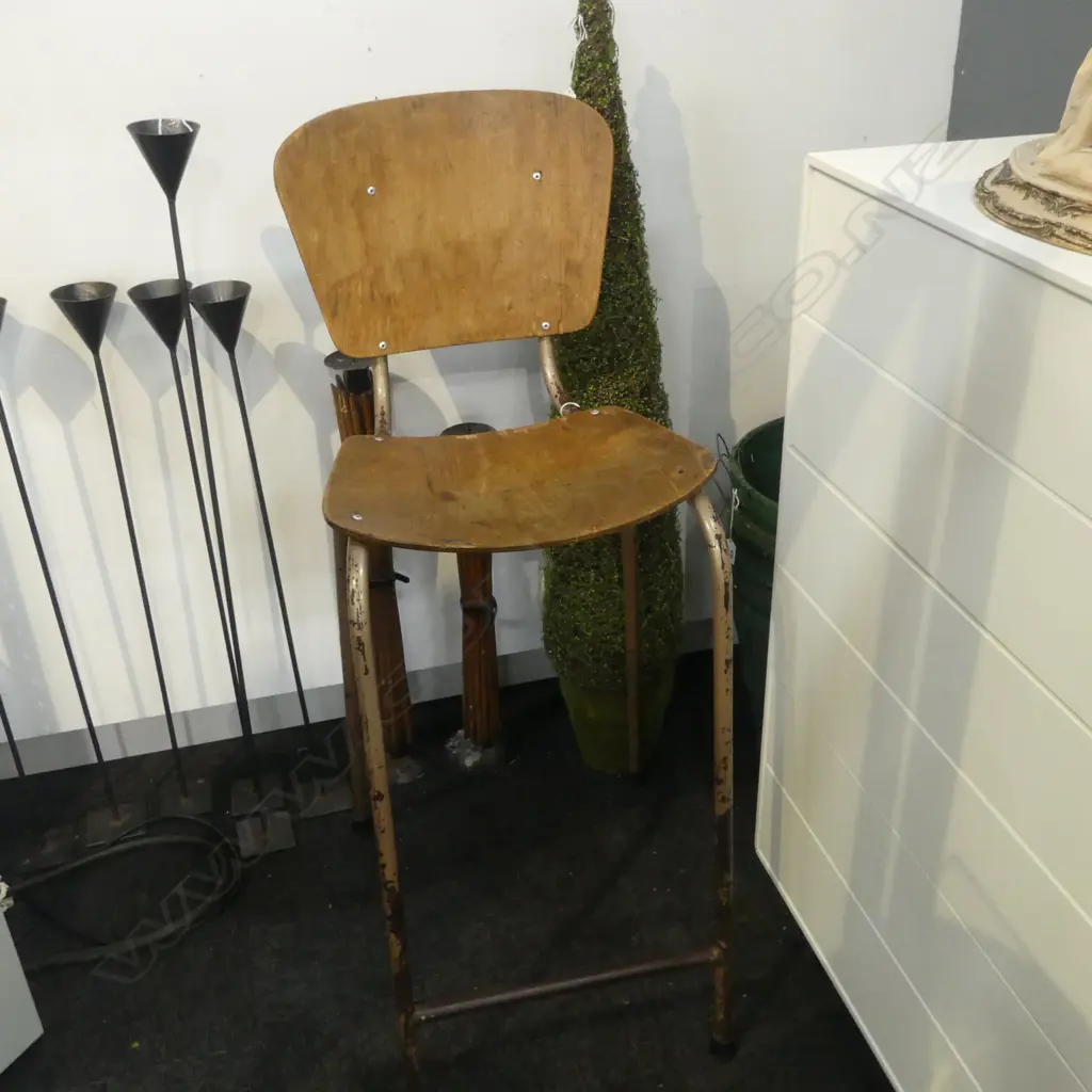 INDUSTRIAL LAB CHAIR (WORN) Image 1++