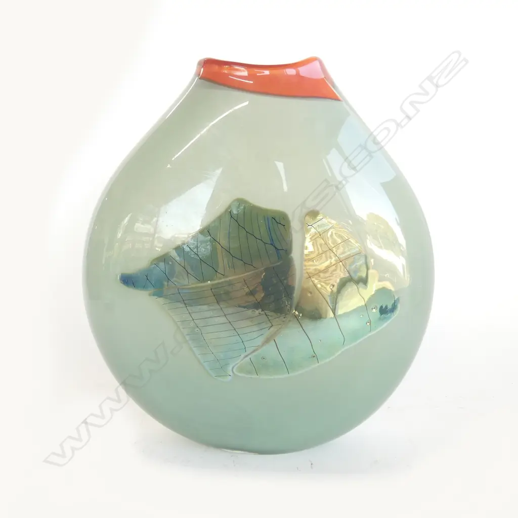 GARRY NASH GLASS ART GLASS VASE flattened ovoid form irredescent foil panel. Signed & dated. H.265mm Image 1++