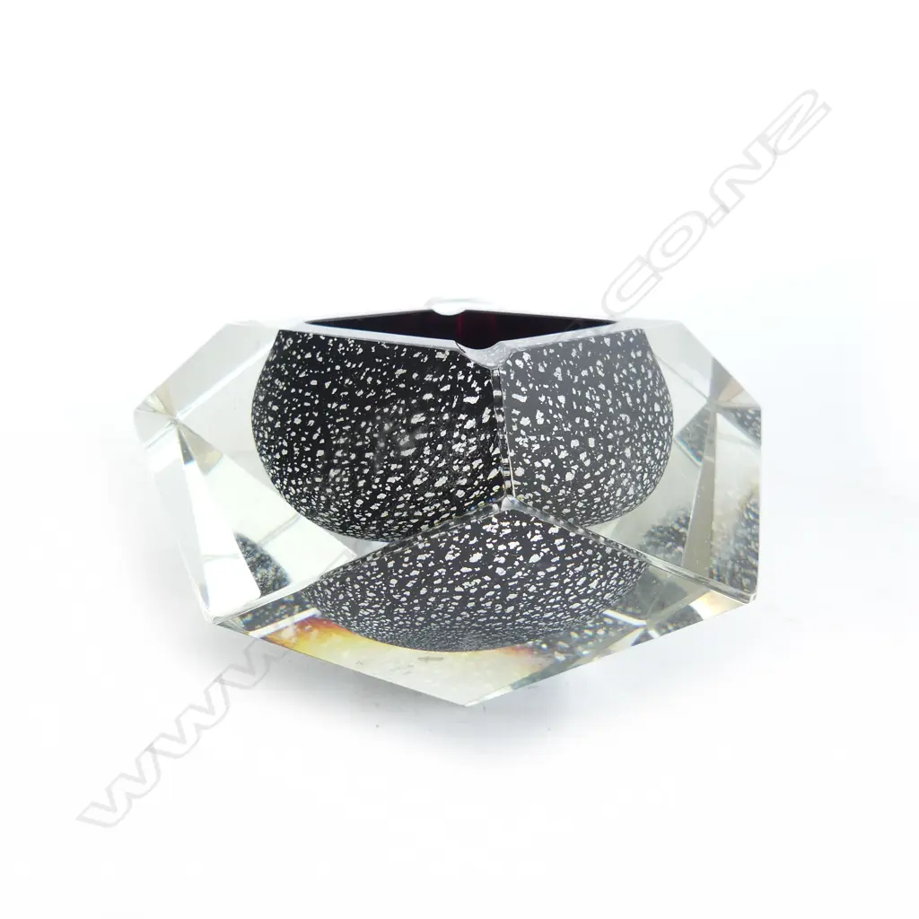 LARGE MURANO MANDRUZZATO GLASS SOMMERSO BOWL/ASHTRAY facetted silver & black flecked internal Dia.135mm Image 1++