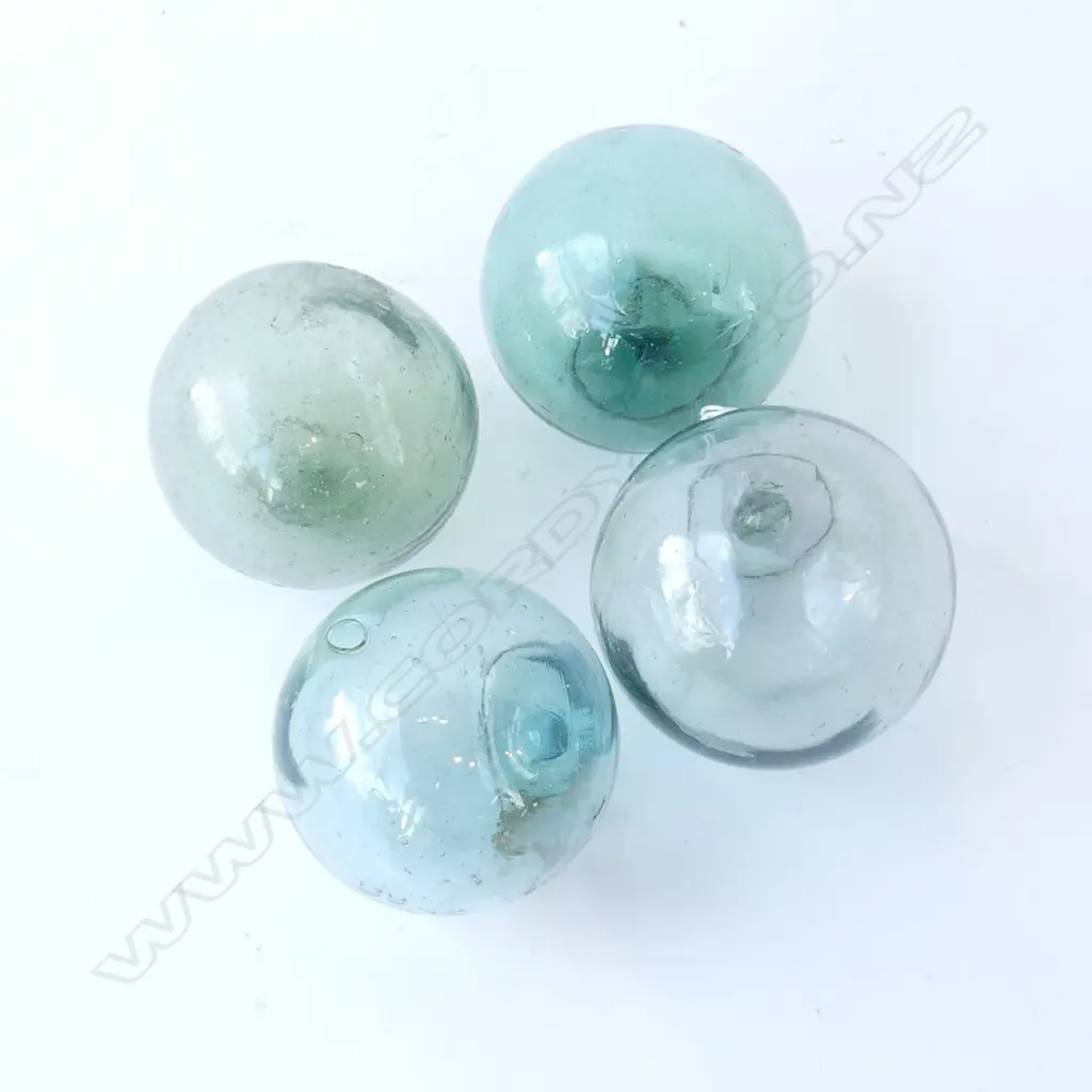 FOUR SMALL VINTAGE JAPANESE GLASS FISHING FLOATS WITH GLASS SEALS, D.80MM-90MM Image 1++