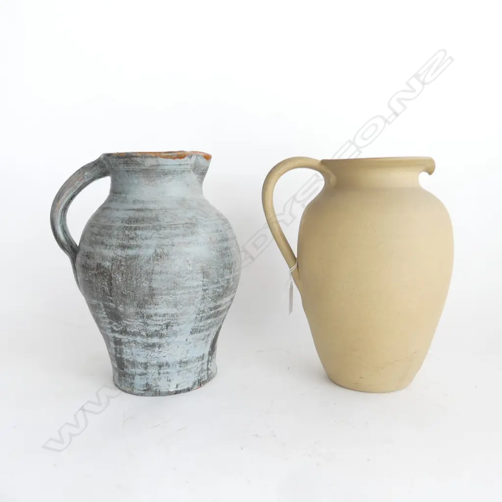 2 STUDIO POTTERY JUGS; 1 HILLSONIA H.240mm Image 1++
