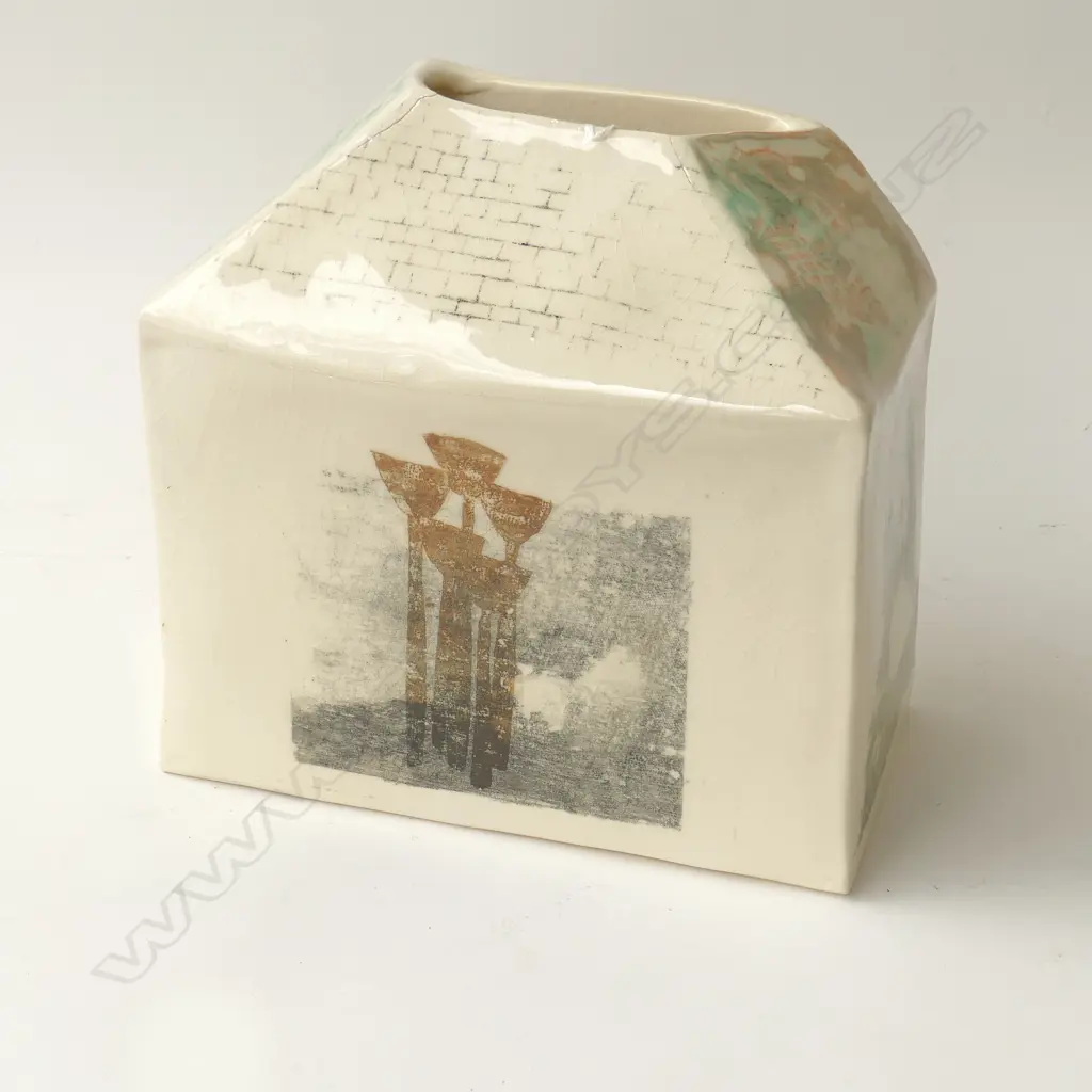 GLAZED NZ FOLK ART RECTANGULAR VASE [HAS FIRING FAULTS] 250x270mm Image 1++