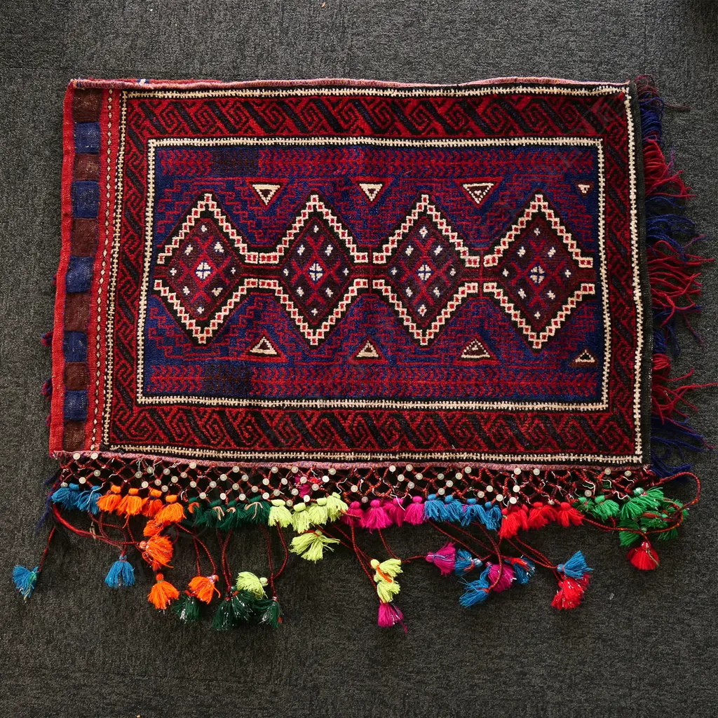 LG PERSIAN PILLOW 970x650mm Image 1++