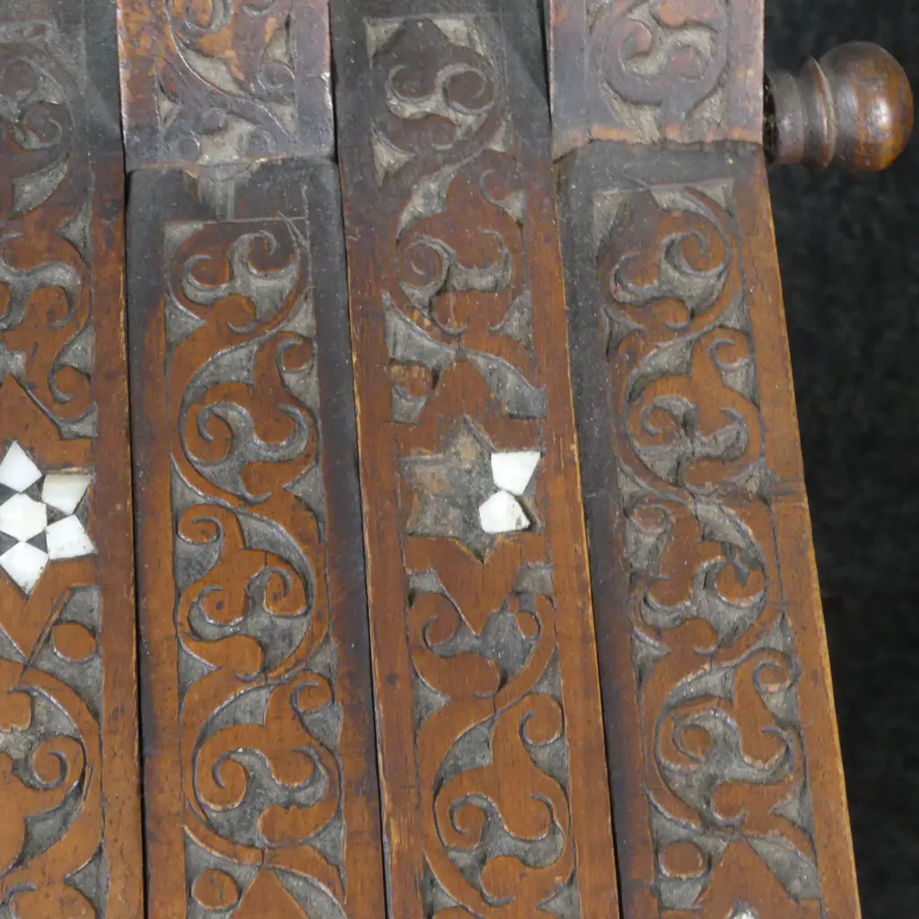 SYRIAN INLAID WOODEN FOLDING CHAIR Image 1++