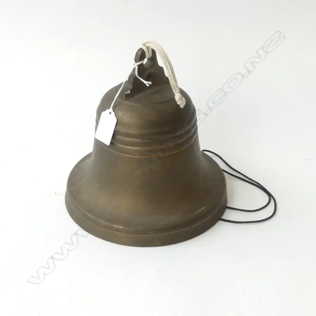 METAL BELL H.180mm Image 1++